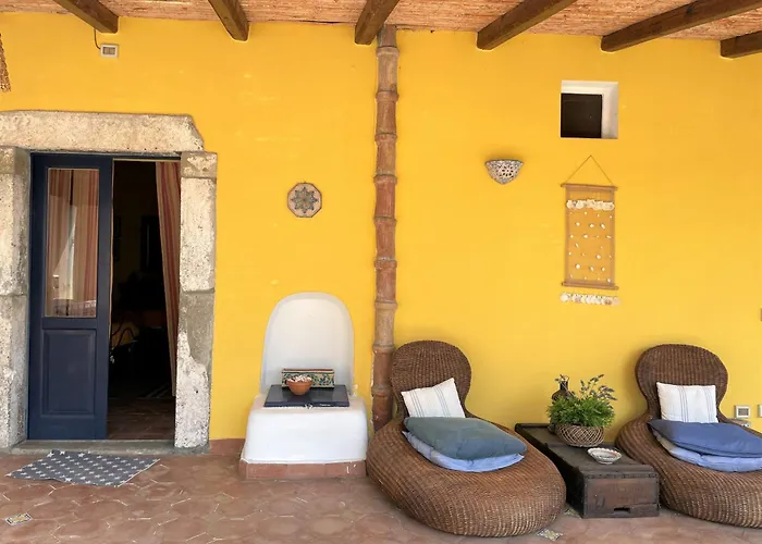 La Casa Sul Porto Di Santa Marina - Isole Eolie