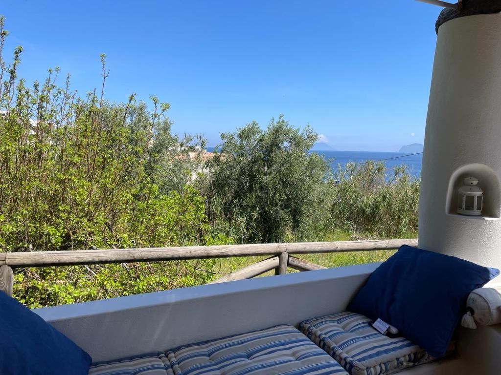 La Casa Sul Porto Di Santa Marina - Isole Eolie